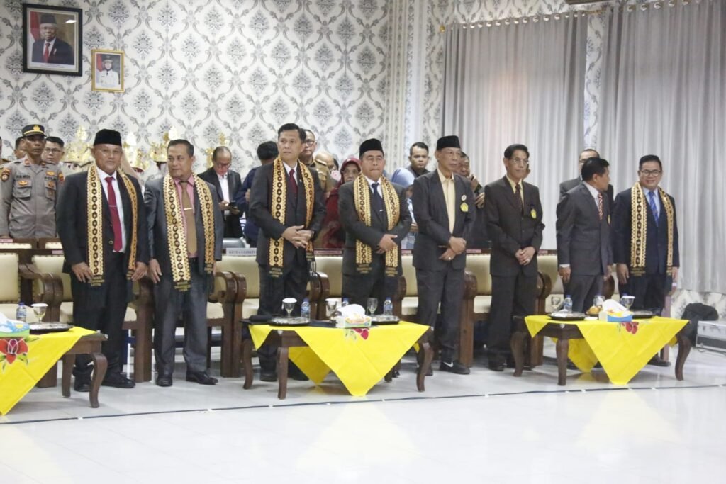 Bupati Lamsel Nanang Ermanto Hadiri Wisuda Universitas Saburai