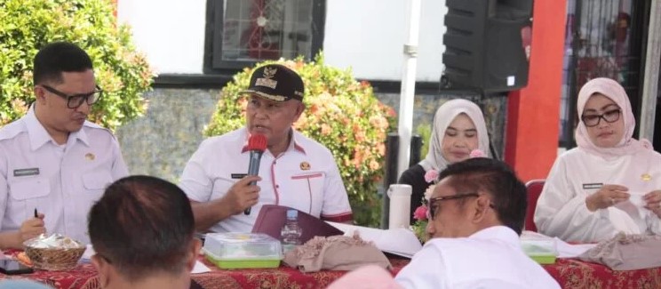 Bupati Lampung Selatan dan Ketua Tim Penggerak PKK menjadi kandidat Penerima Satyalancana Wira Karya