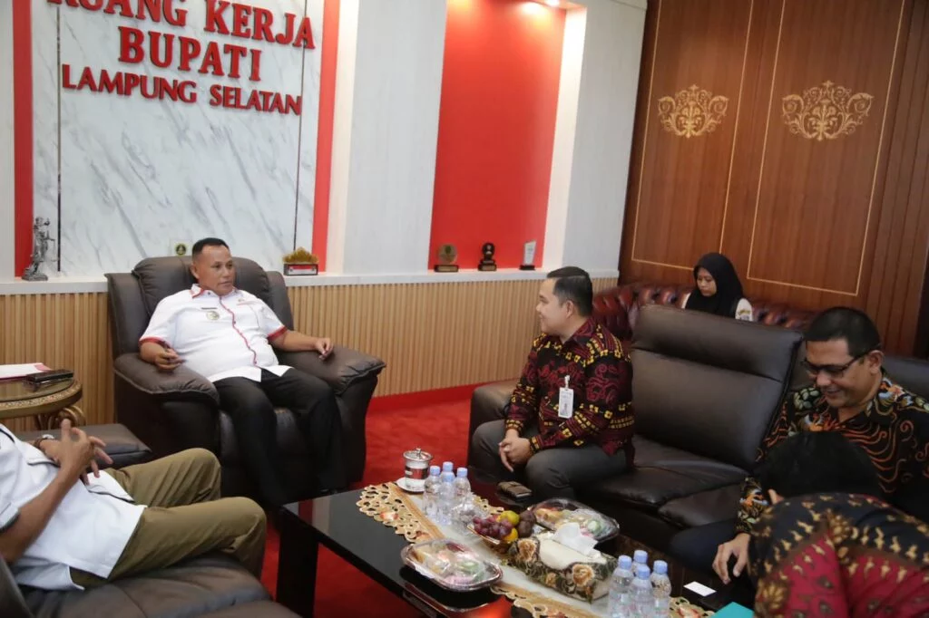 BSI Bakal Bantu Bedah 3 Rumah Tak Layak Huni di Lampung Selatan